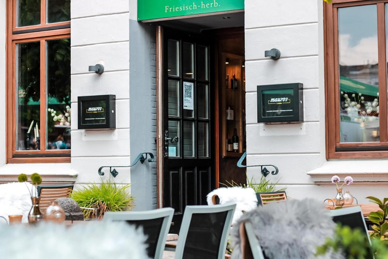 Hotel Schwarzer Adler Jever Dış mekan fotoğraf